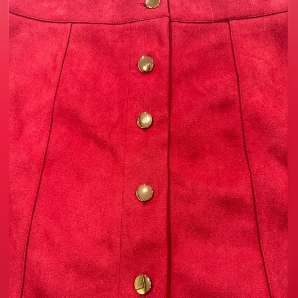 Red Faux Suede Mini Skirt Gold Button Front Y2K Preppy Festival Western Medium - Picture 3 of 4